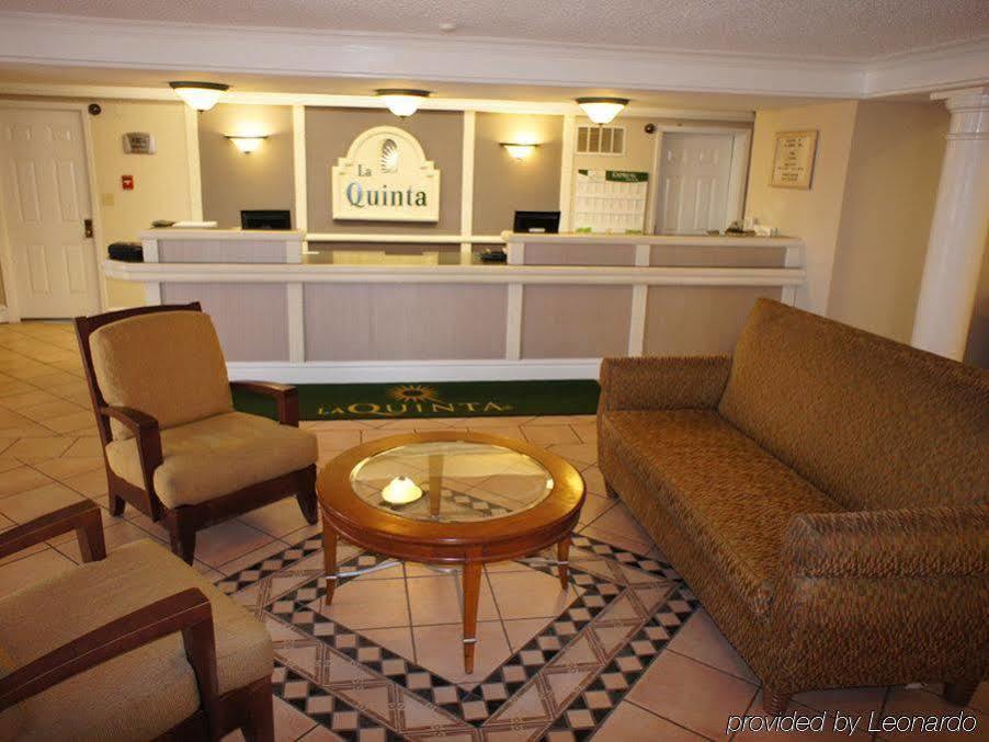 La Quinta Inn By Wyndham Moline Airport Exteriör bild